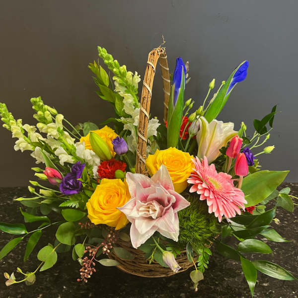 Lilie's Garden Basket