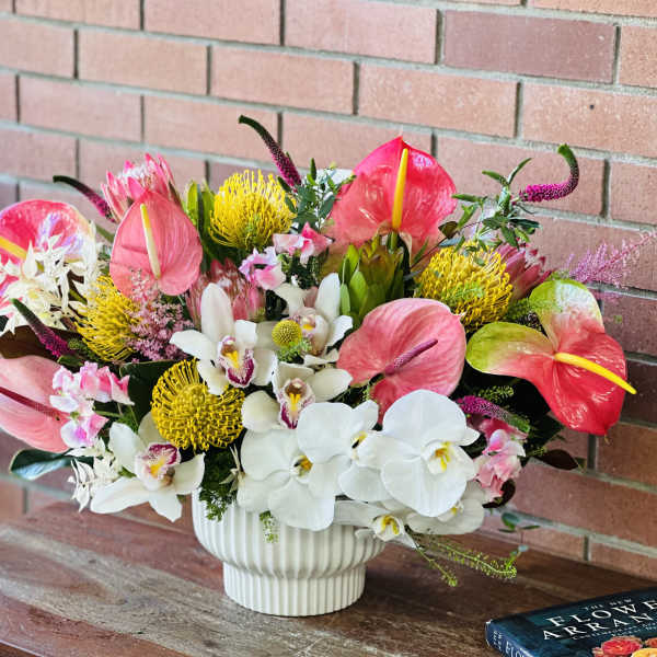 Venetian Signature Tropical Arrangement