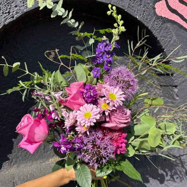 Hugs of Hues Bouquet