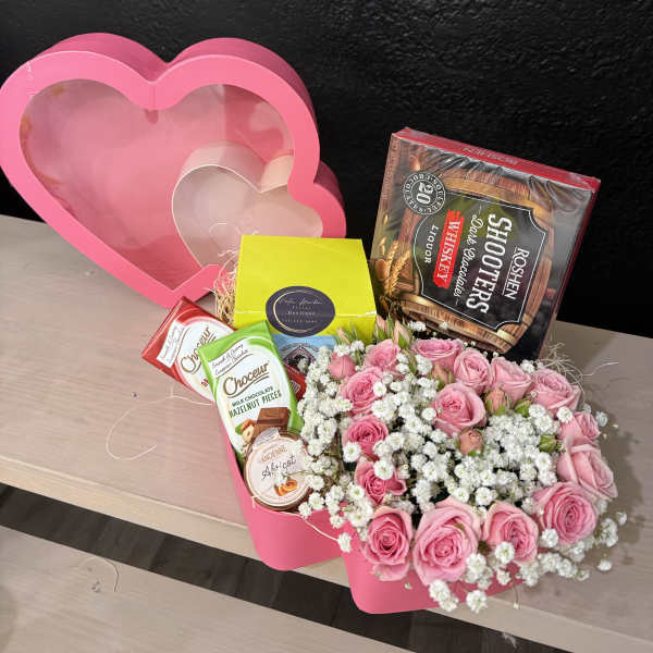 Love & Blooms Box