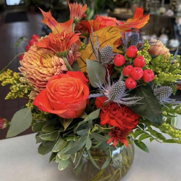 VIBRANT FALL BERRY BOWL