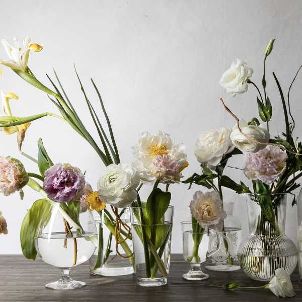 Convenient flower set