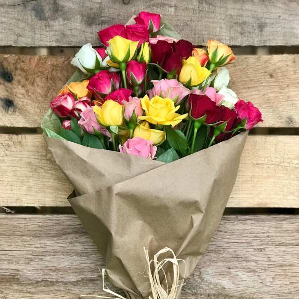 50 Blooms of Spray Roses