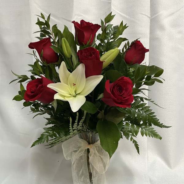 Half Dozen Red Rose with Lily