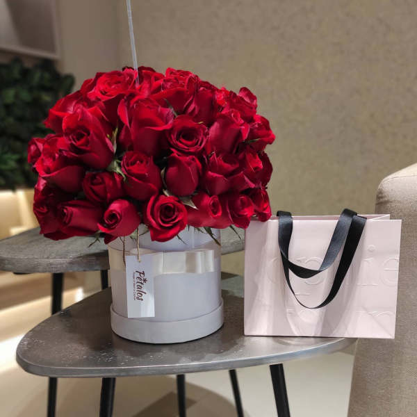 Eternal passion 50 roses