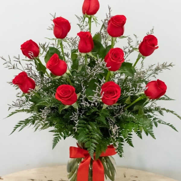Romantic Dozen Roses