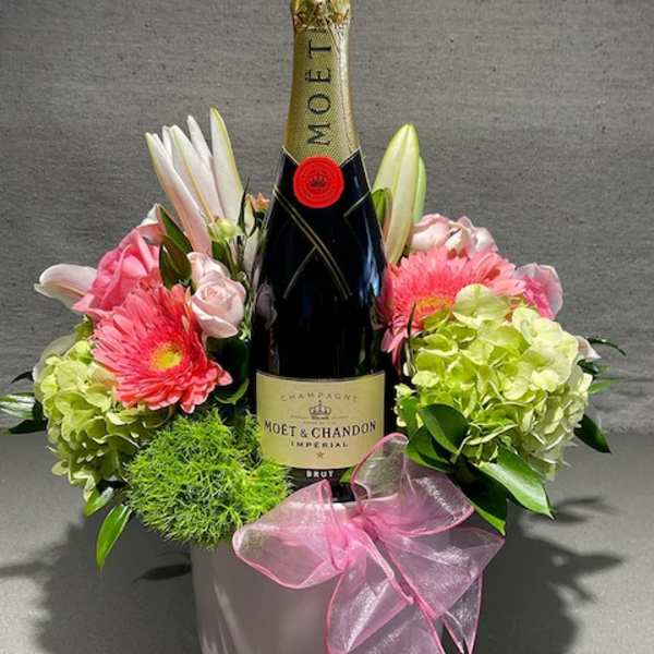 Sparkling cider and flowers