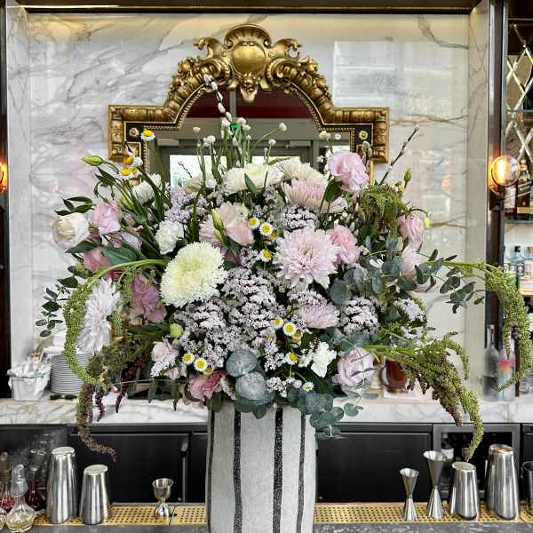 Grand Elegant Harmony Vase