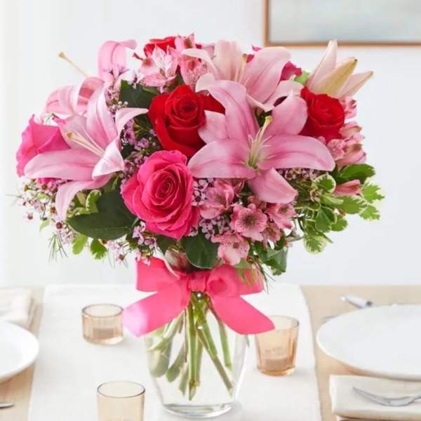 Rose Lily Celebration