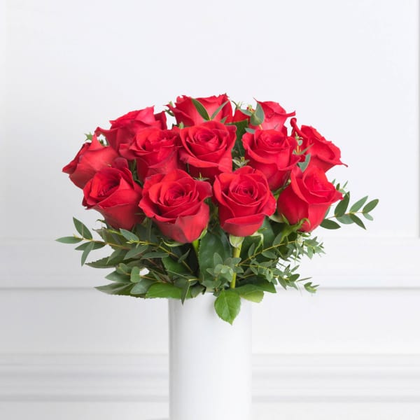 Amour - Red Roses Bouquet