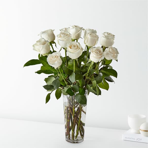 Long Stem 12 White Rose Bouquet