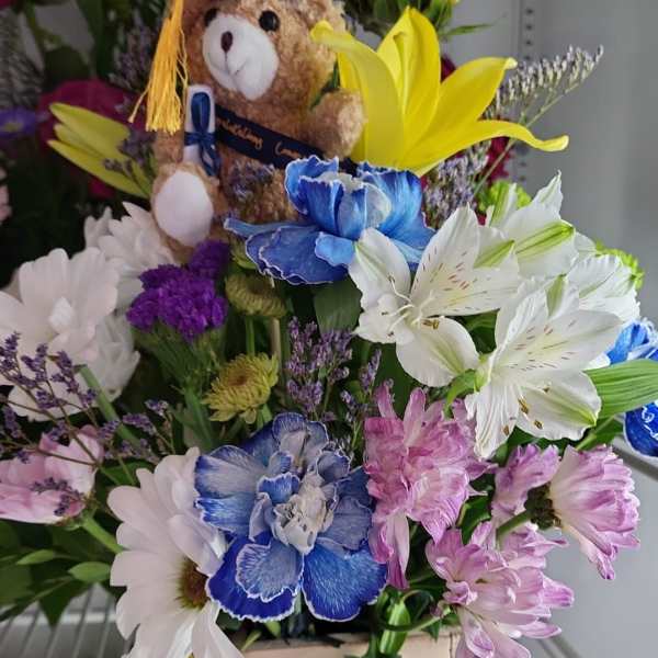 Graduation arrangement