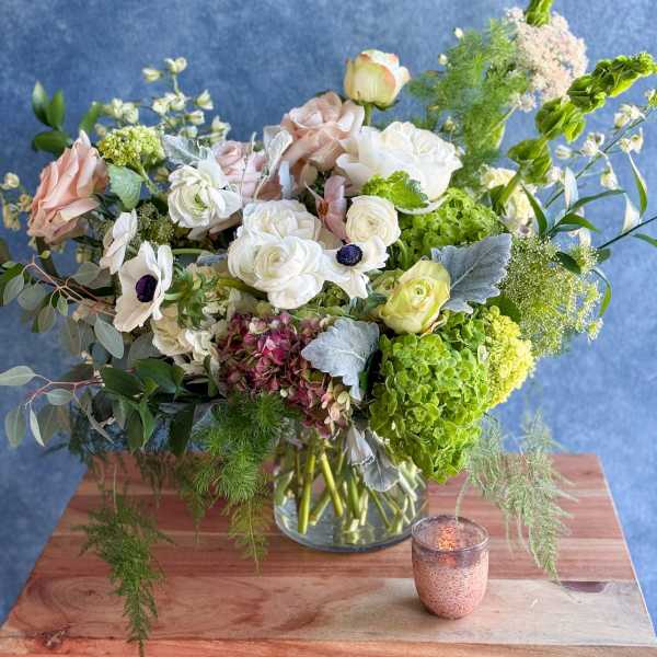 LARGE Soft Nuetrals Arrangement