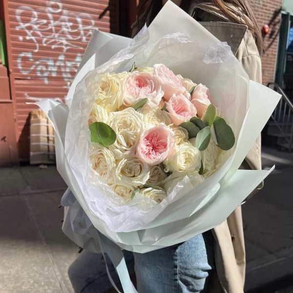 #36 Garden rose bouquet