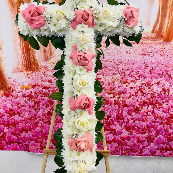 Medium Cross With White And Pink Roses
