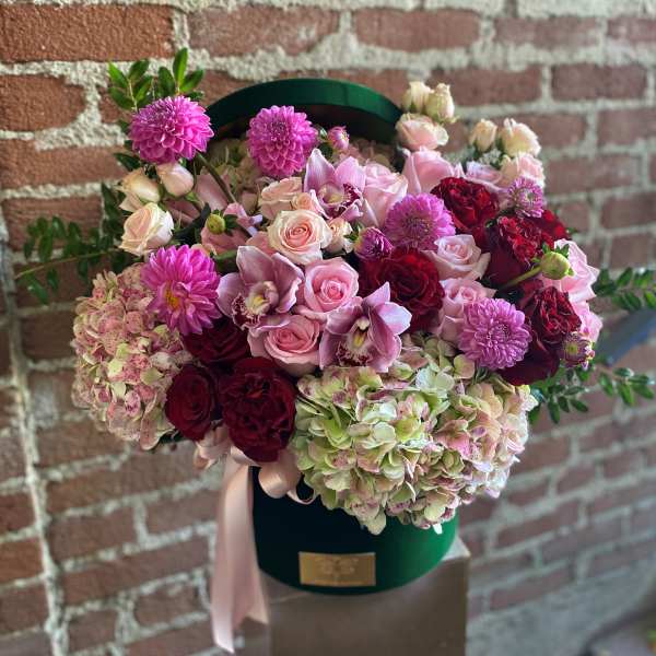 Royal - Sylmar Florist