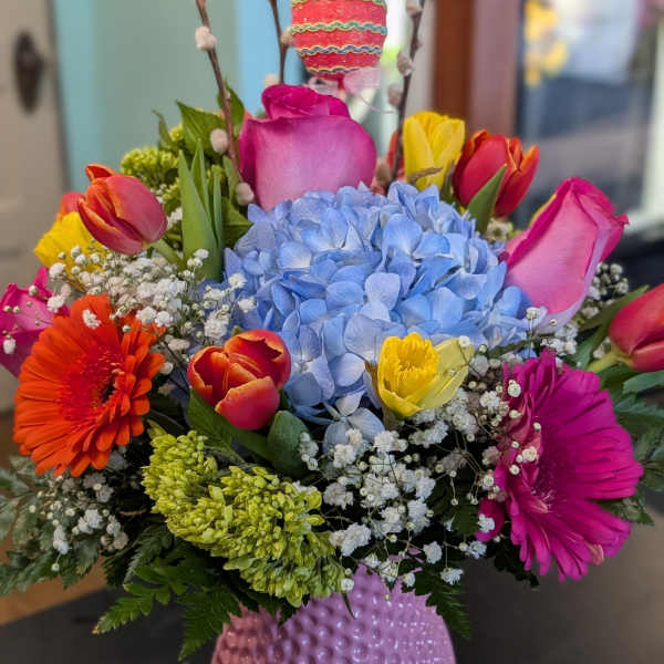 Easter Knob Vase