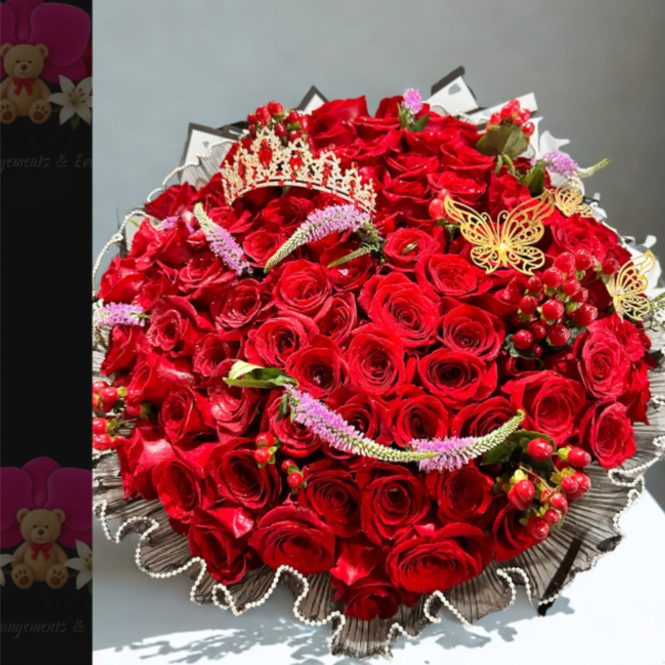 BUCHON BOUQUET 100 RED ROSES WHIT CROWN