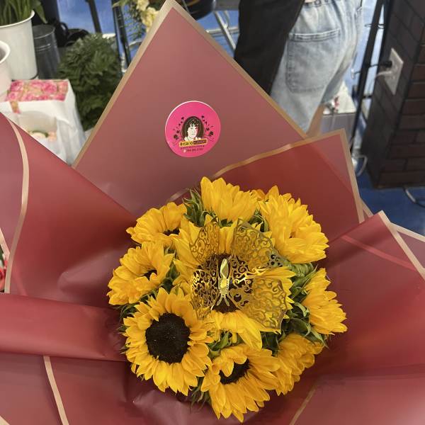 SUNFLOWERS BOUQUET