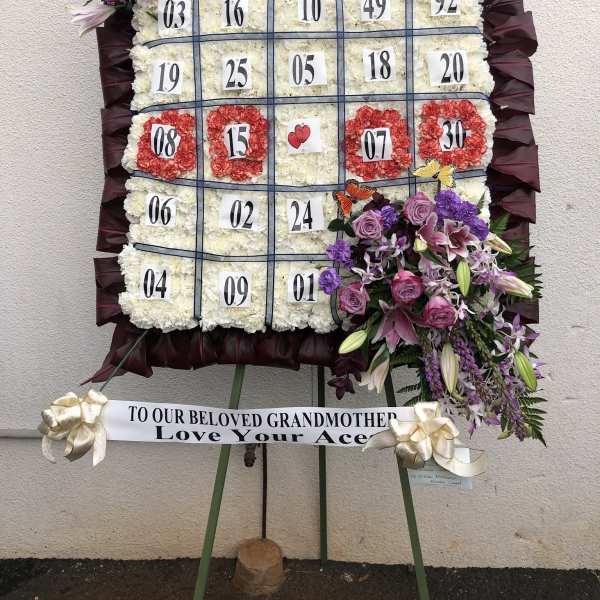 Bingo Wreath -W40020