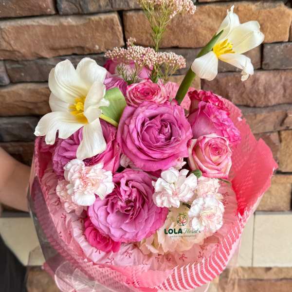 Lovely Pink Rose Bouquet