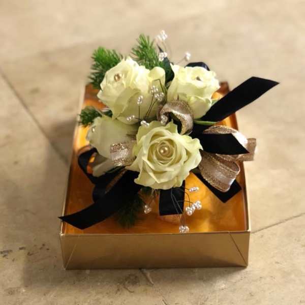 Black & White Corsage