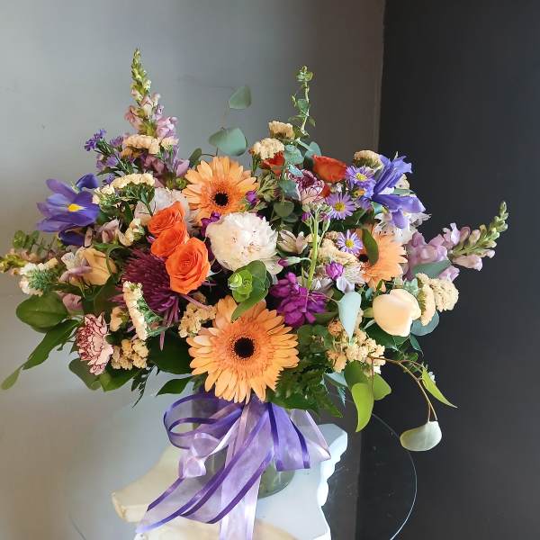 #722 Designer's Choice Vase Arrangement