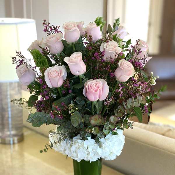 Brooke - Dozen Light Pink Long Stem Roses