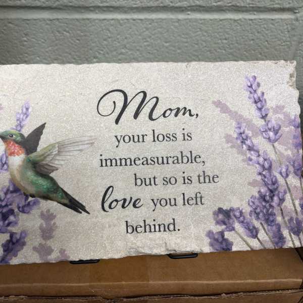 "Mom" Marble Paver with Easel