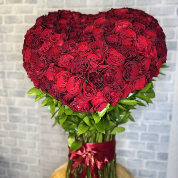 The standing heart goddess