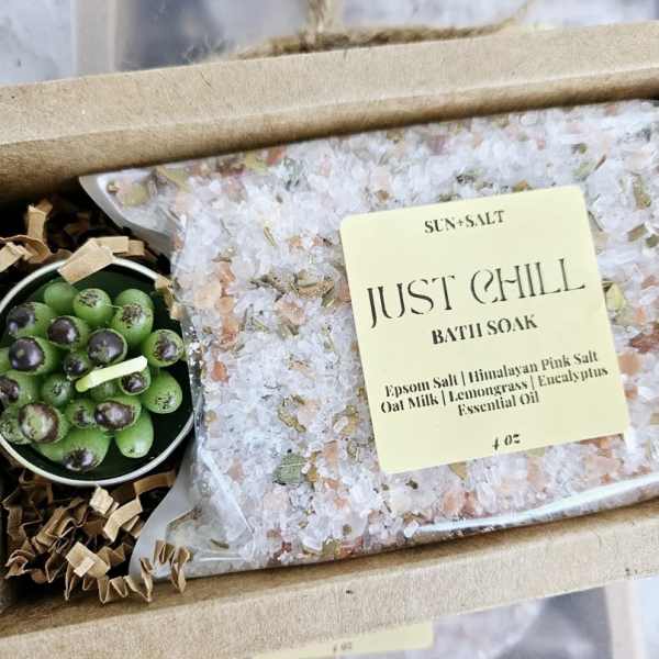 Just Chill Bath Salt & Succulent Candle Gift Set