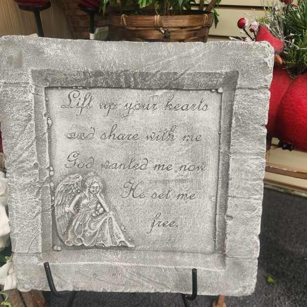 "Lift up your hearts" Angel cement stone with stand