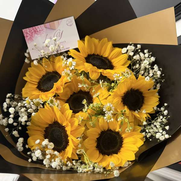 Golden Sun Bouquet