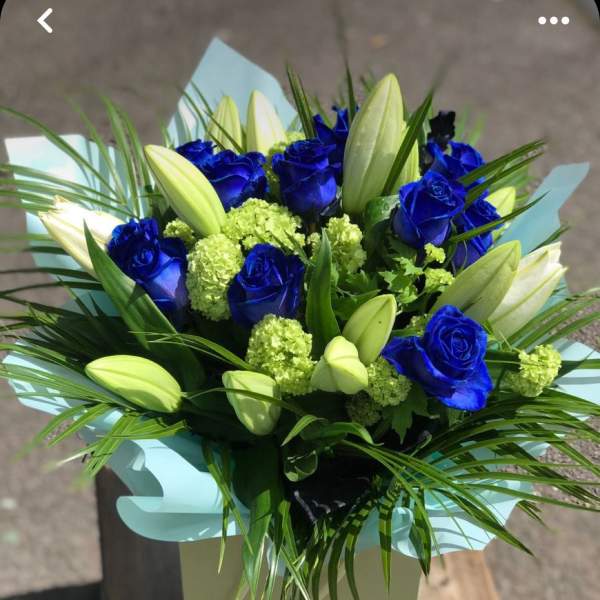 Glamour Arragement blue