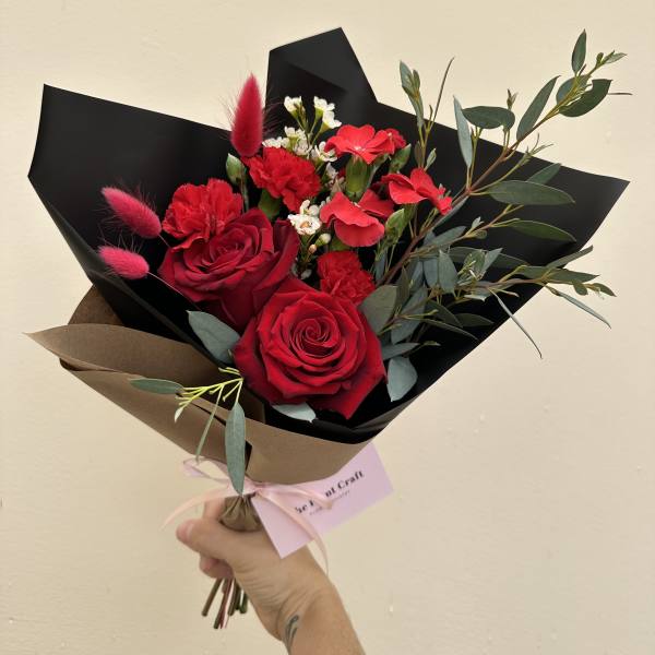 Mini Bouquet- red