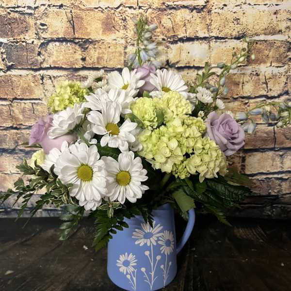 Daisy Day Dream Pitcher