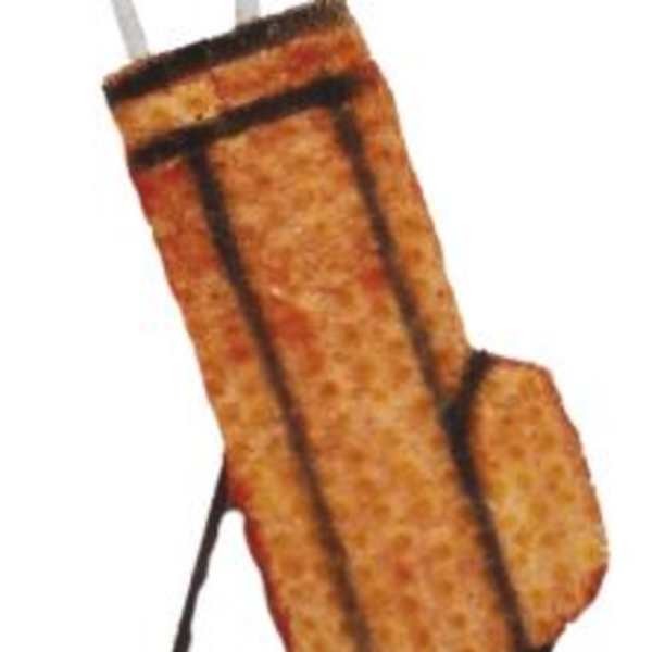 Golf bag-shaped decorative item with three club heads sticking out