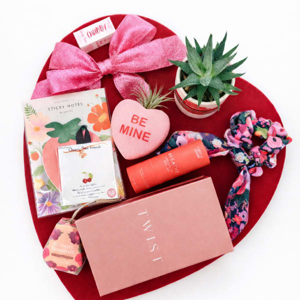 Love You Lots Gift Set