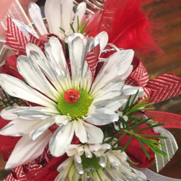 White Daisy and Red Feather Arm Band