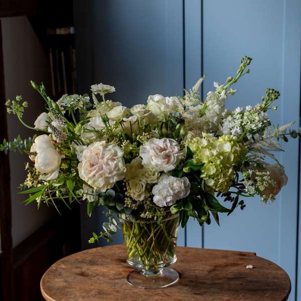 Dreamy Roses and Hydrangeas