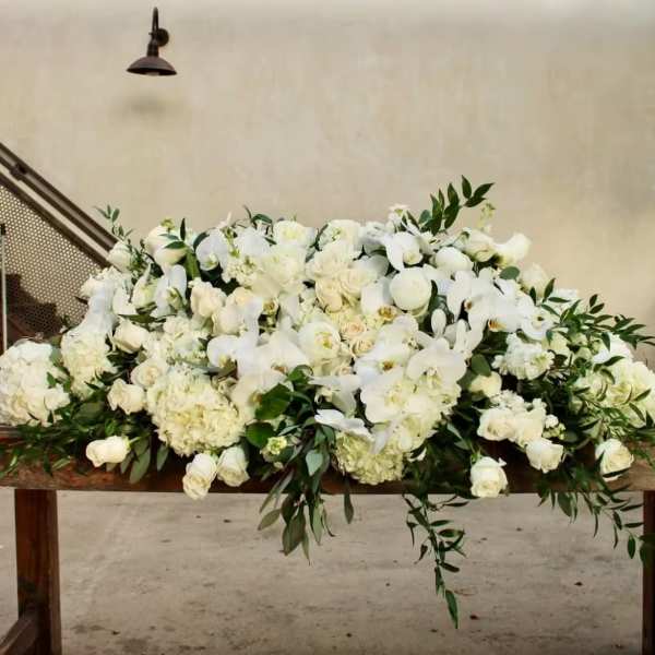 White Sympathy Casket