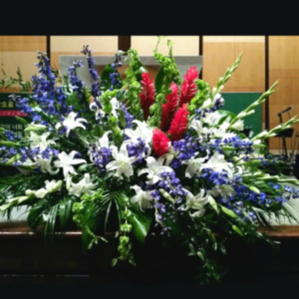 PODIUM ARRANGEMENT 102 [TTPOD102]