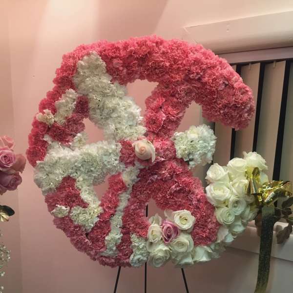 Roses and Carnation Broken Wheel