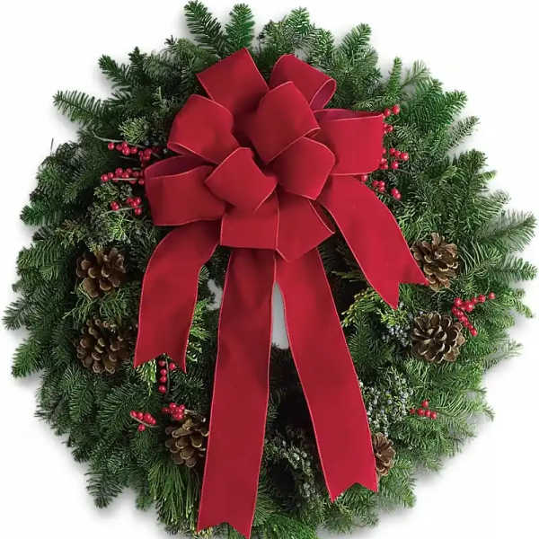 CLASSIC HOLIDAY WREATH