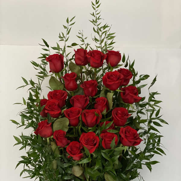 30 LONG STEM ROSES