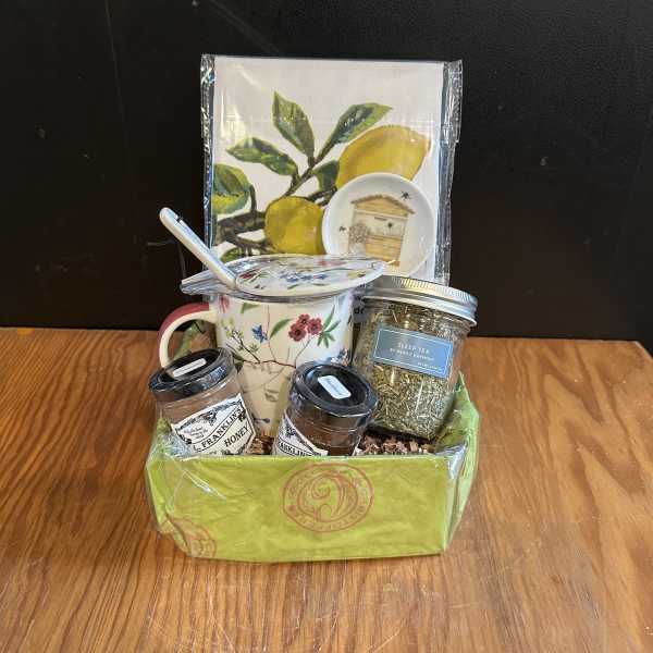 Tea Lover's Basket