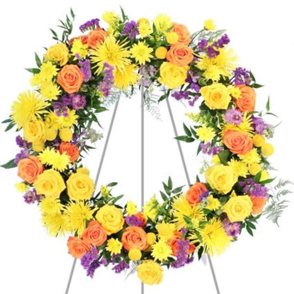 Bright Melody Standing Wreath