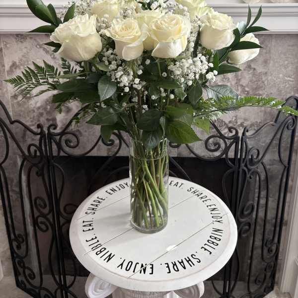 White Roses: With Love & Fond Memories