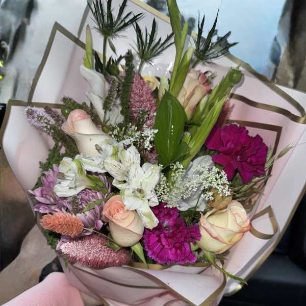 Designer wrapped Bouquet