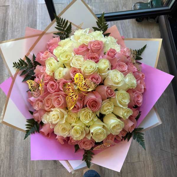 Bouquet 75 roses pink light